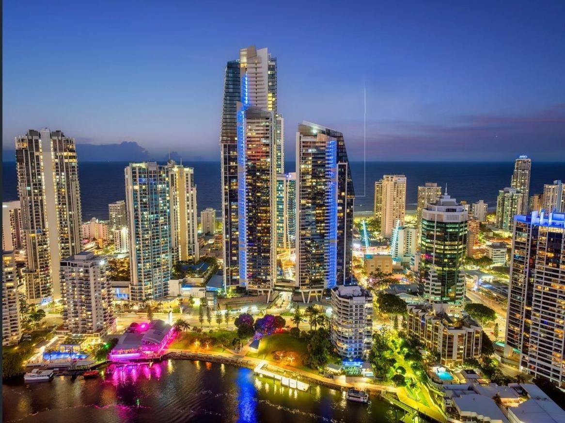 Circle On Cavill - Hosted By Coastal Letting Apartment Gold Coast Luaran gambar